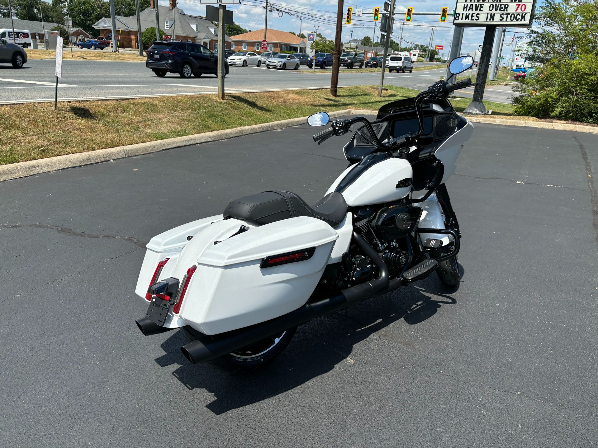 2024 Harley-Davidson Road Glide® in Lynchburg, Virginia - Photo 7