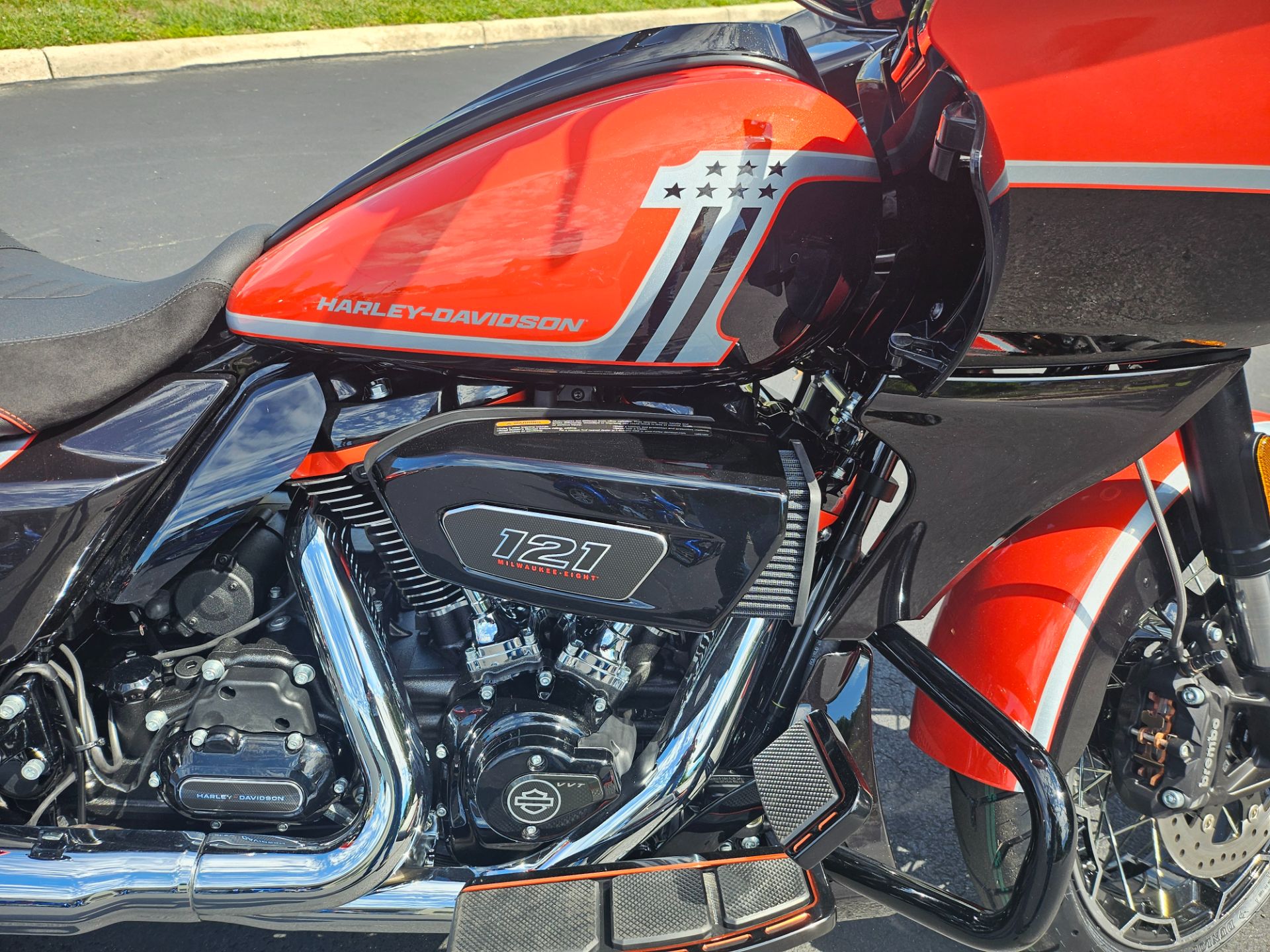 2024 Harley-Davidson CVO™ Road Glide® in Lynchburg, Virginia - Photo 24