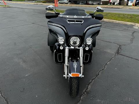 2019 Harley-Davidson Tri Glide® Ultra in Lynchburg, Virginia - Photo 2