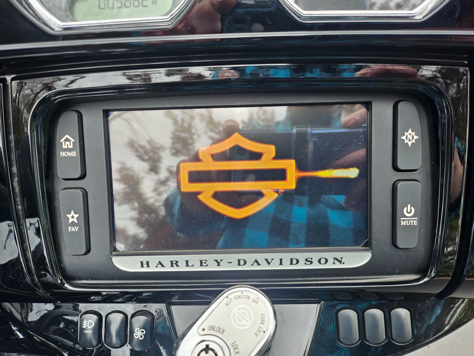 2017 Harley-Davidson Ultra Limited Low in Lynchburg, Virginia - Photo 40