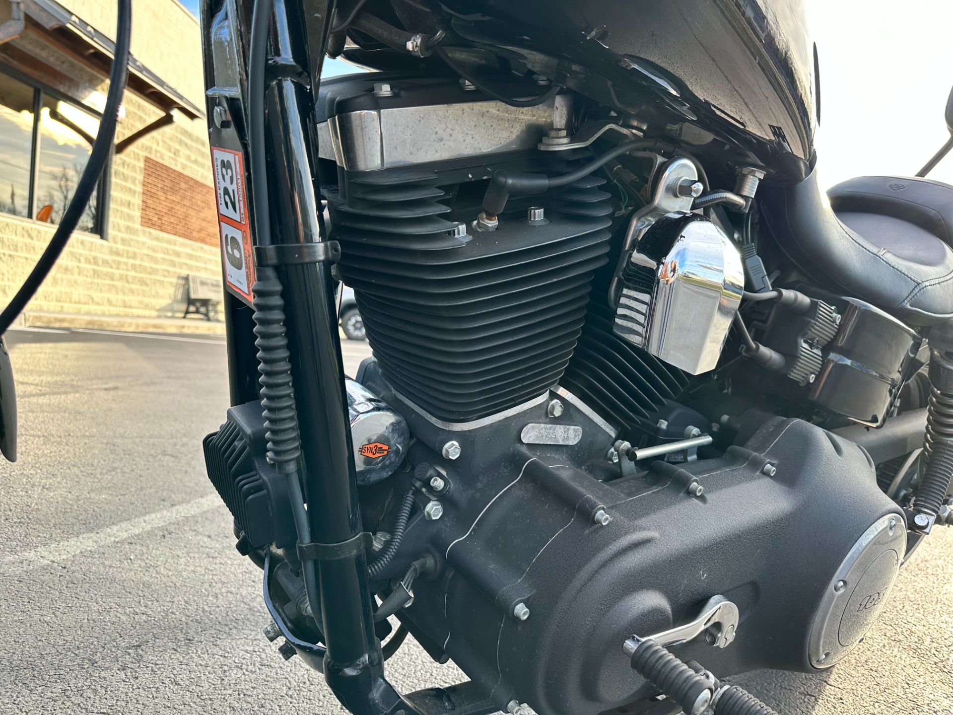 2015 Harley-Davidson Street Bob® in Lynchburg, Virginia - Photo 13
