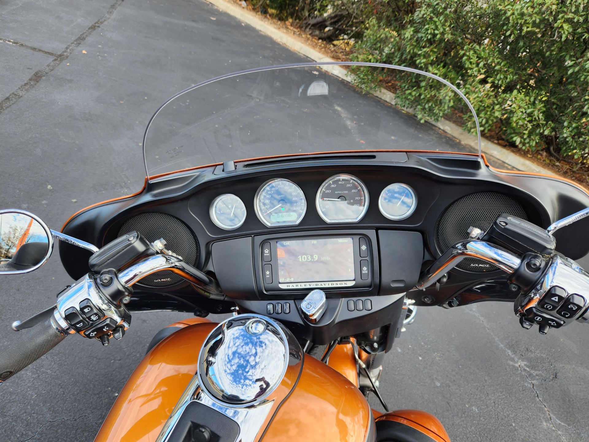 2016 Harley-Davidson Electra Glide® Ultra Classic® Low in Lynchburg, Virginia - Photo 16