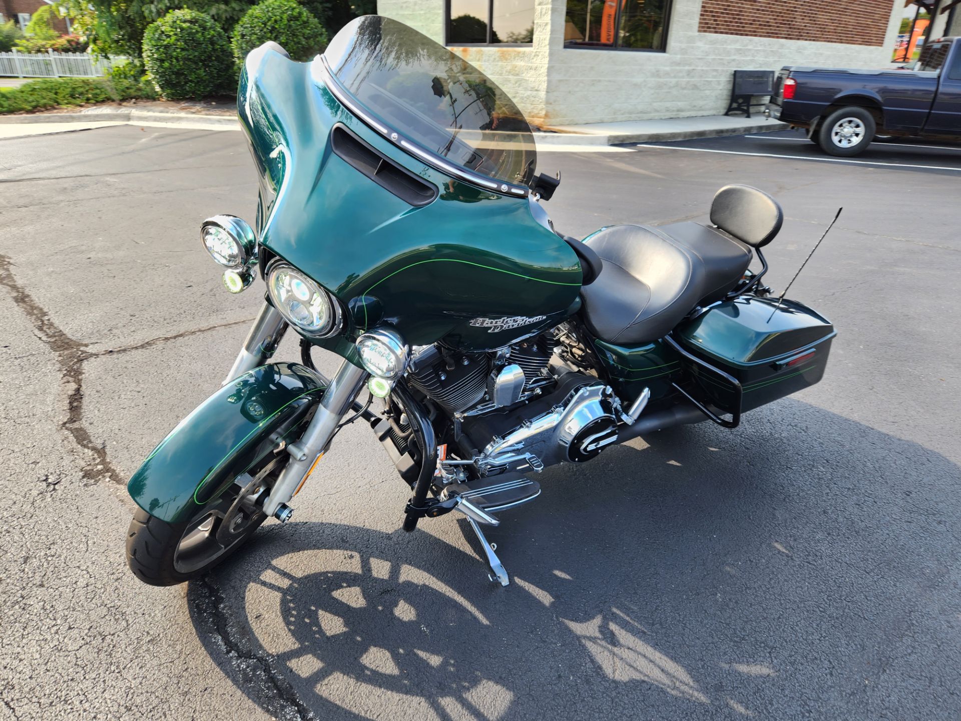 2015 Harley-Davidson Street Glide® Special in Lynchburg, Virginia - Photo 5
