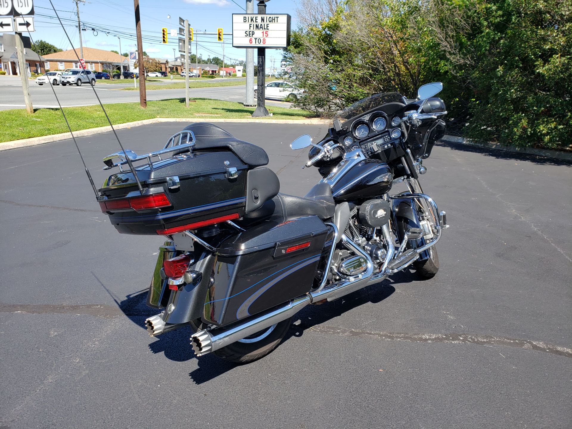 2013 Harley-Davidson CVO™ Ultra Classic® Electra Glide® in Lynchburg, Virginia - Photo 20