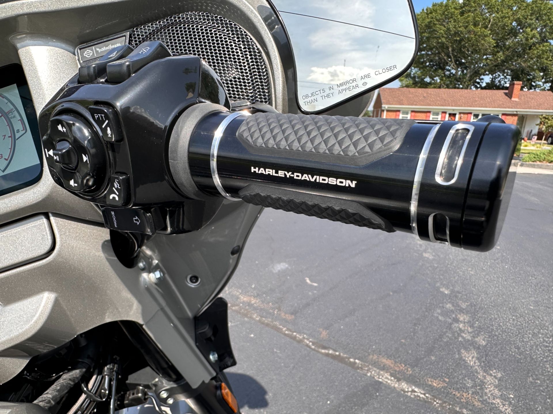 2023 Harley-Davidson CVO™ Street Glide® in Lynchburg, Virginia - Photo 60