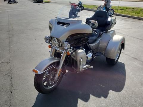 2018 Harley-Davidson Tri Glide® Ultra in Lynchburg, Virginia - Photo 4