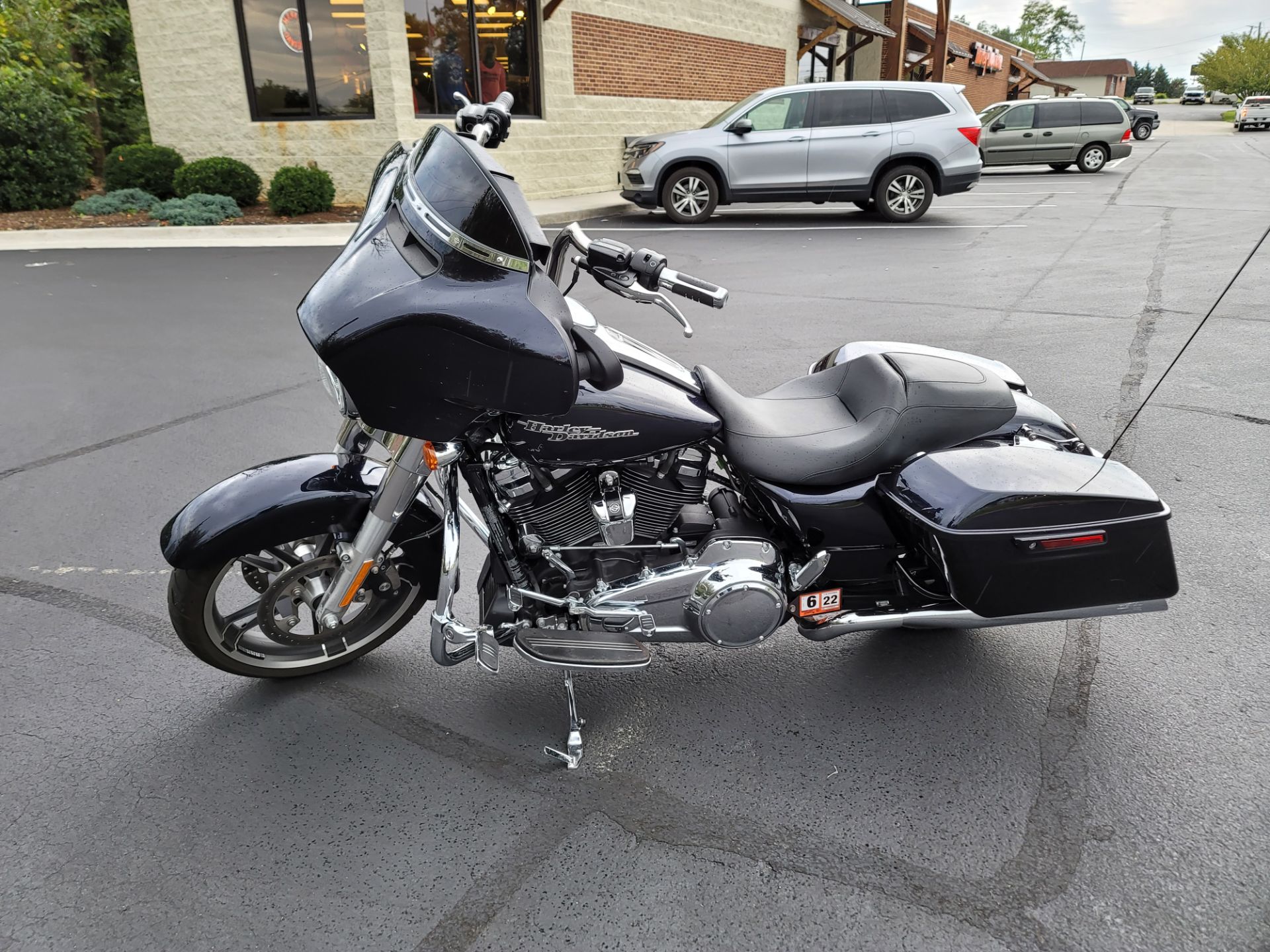 2019 Harley-Davidson Street Glide® in Lynchburg, Virginia - Photo 4