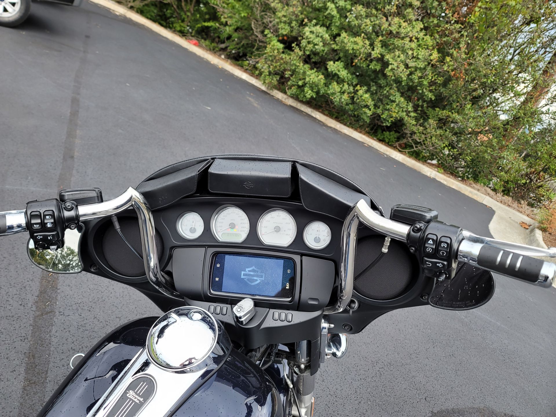 2019 Harley-Davidson Street Glide® in Lynchburg, Virginia - Photo 30