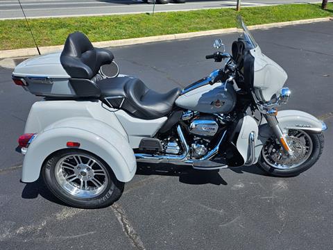 2024 Harley-Davidson Tri Glide® Ultra in Lynchburg, Virginia - Photo 8