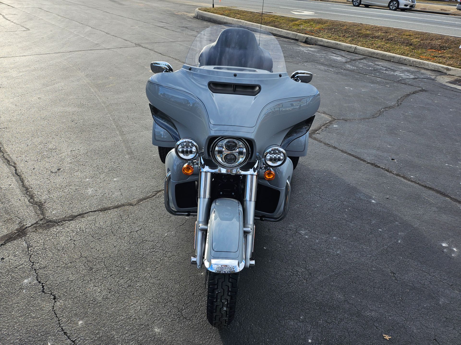 2024 Harley-Davidson Tri Glide® Ultra in Lynchburg, Virginia - Photo 2