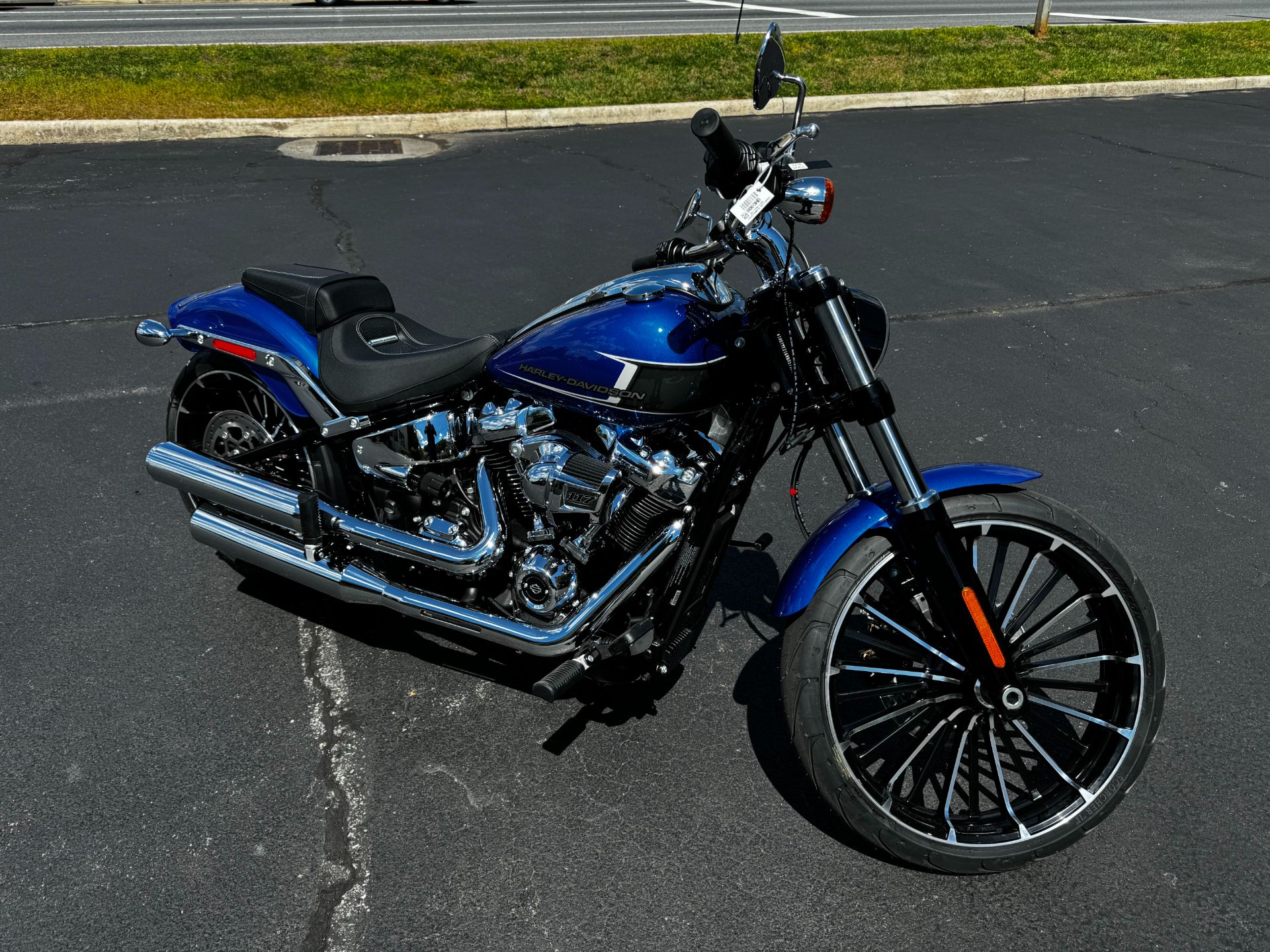 2024 Harley-Davidson Breakout® in Lynchburg, Virginia - Photo 1