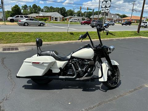 2019 Harley-Davidson Road King® Special in Lynchburg, Virginia - Photo 8