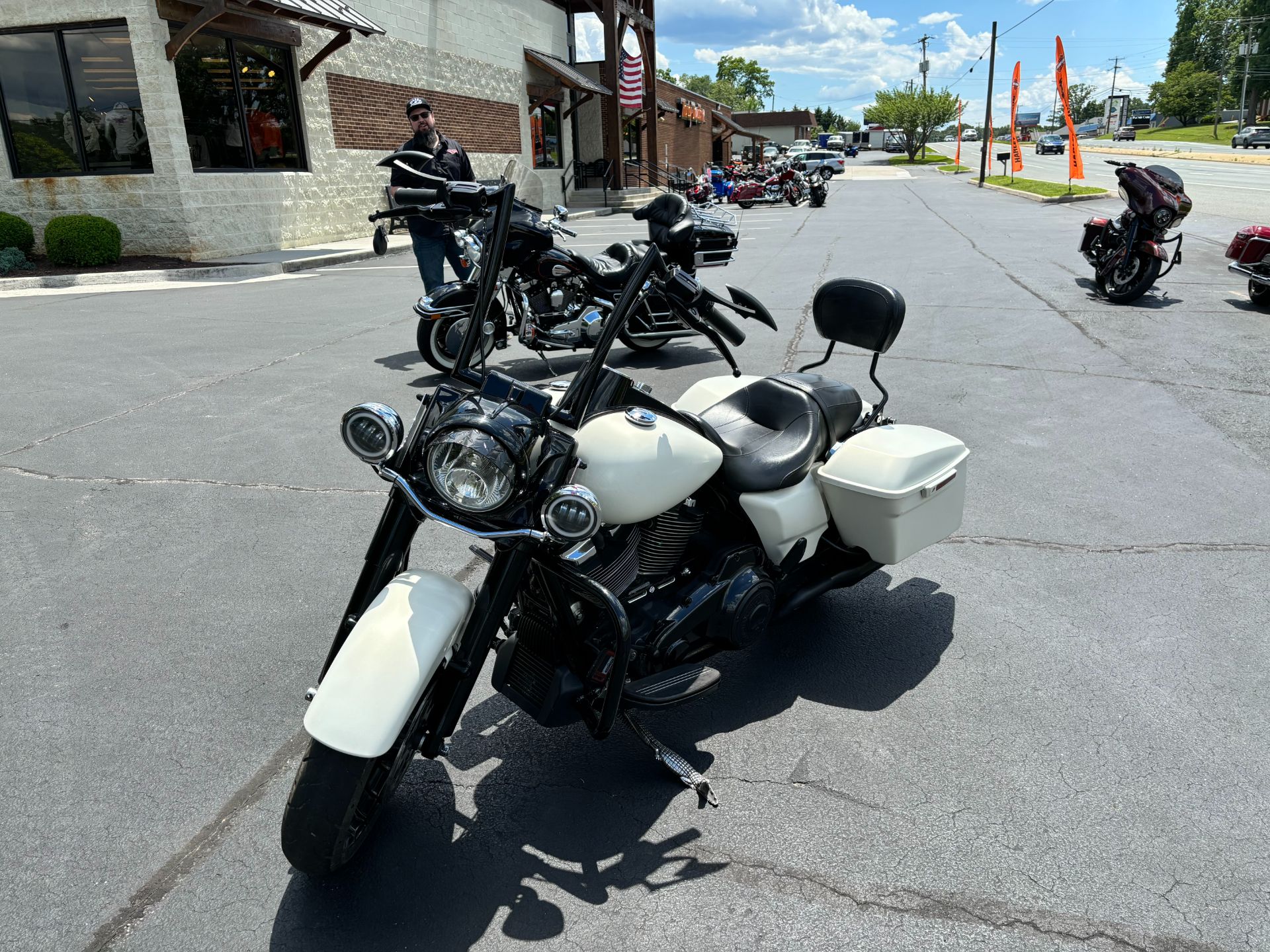 2019 Harley-Davidson Road King® Special in Lynchburg, Virginia - Photo 2