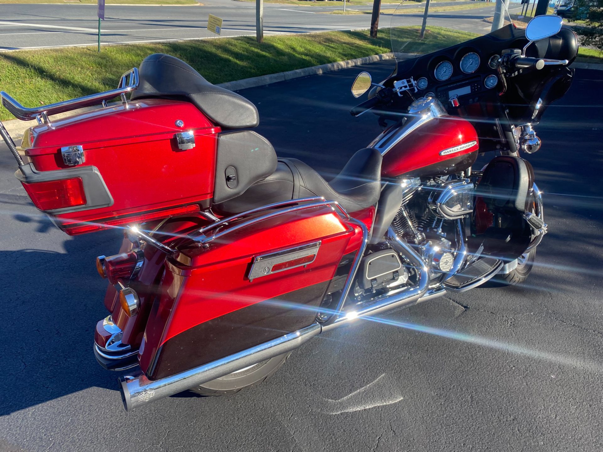 2012 Harley-Davidson Electra Glide® Ultra Limited in Lynchburg, Virginia - Photo 10