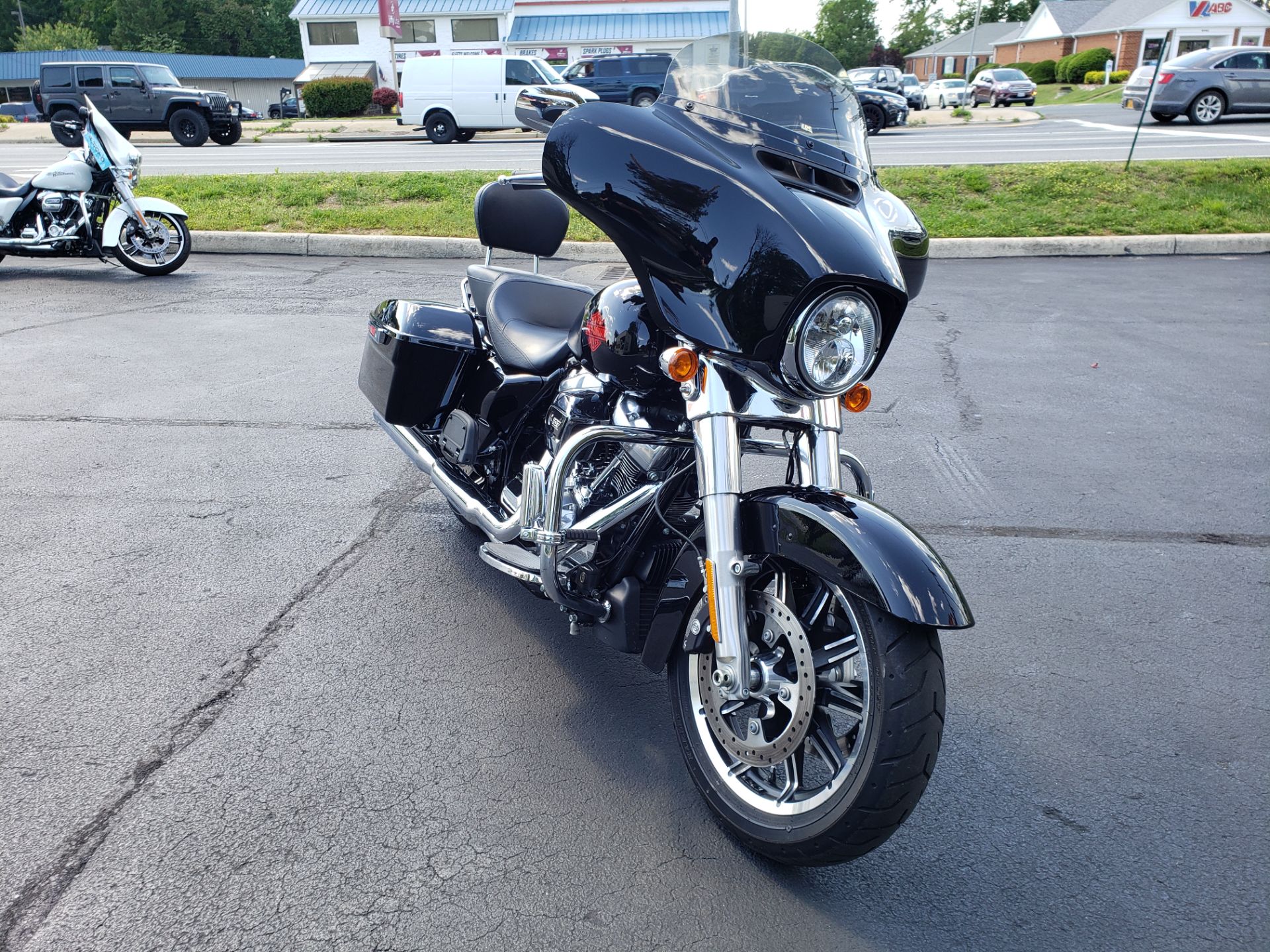 2019 Harley-Davidson Electra Glide® Standard in Lynchburg, Virginia - Photo 3