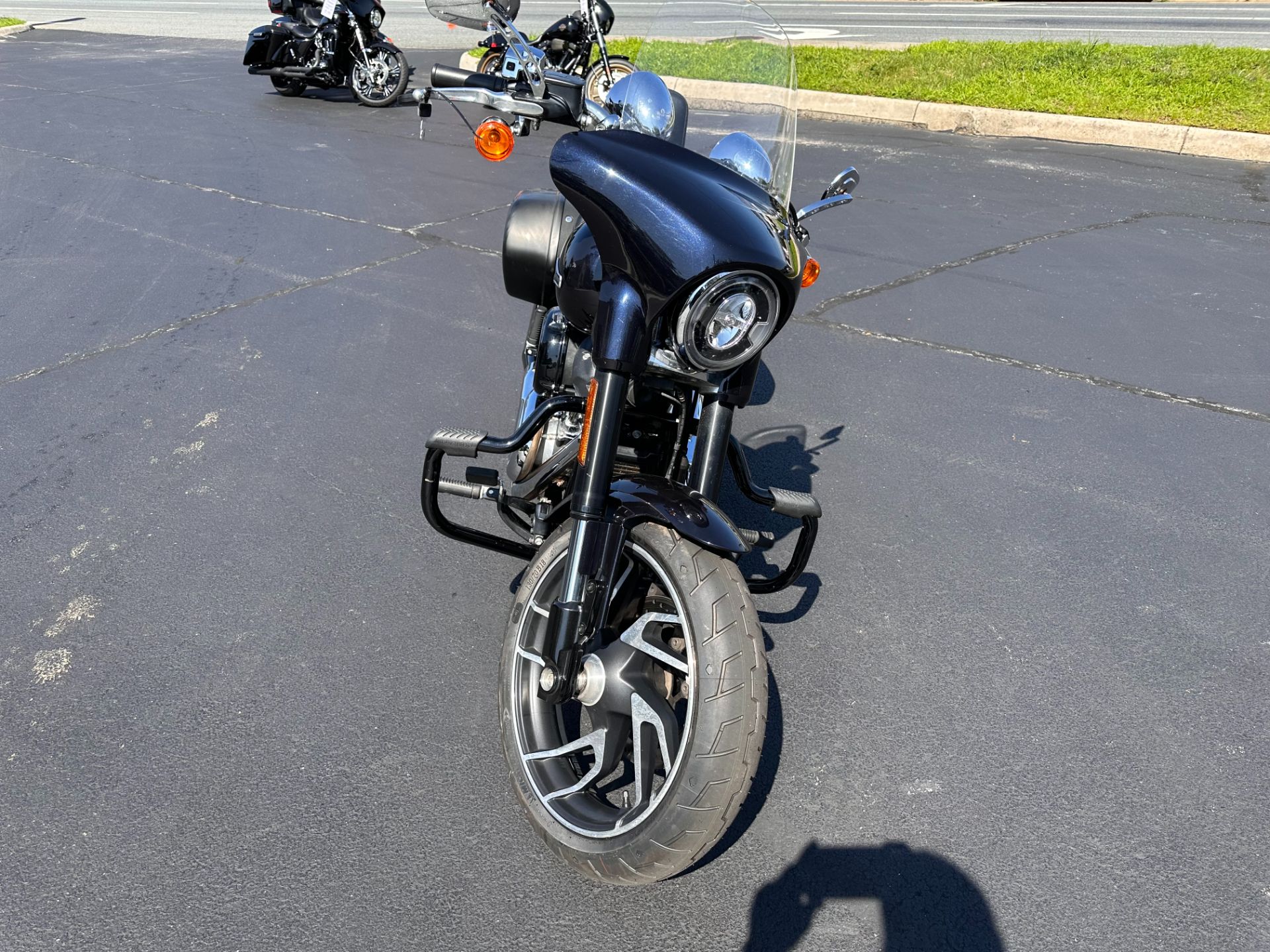 2019 Harley-Davidson Sport Glide® in Lynchburg, Virginia - Photo 2