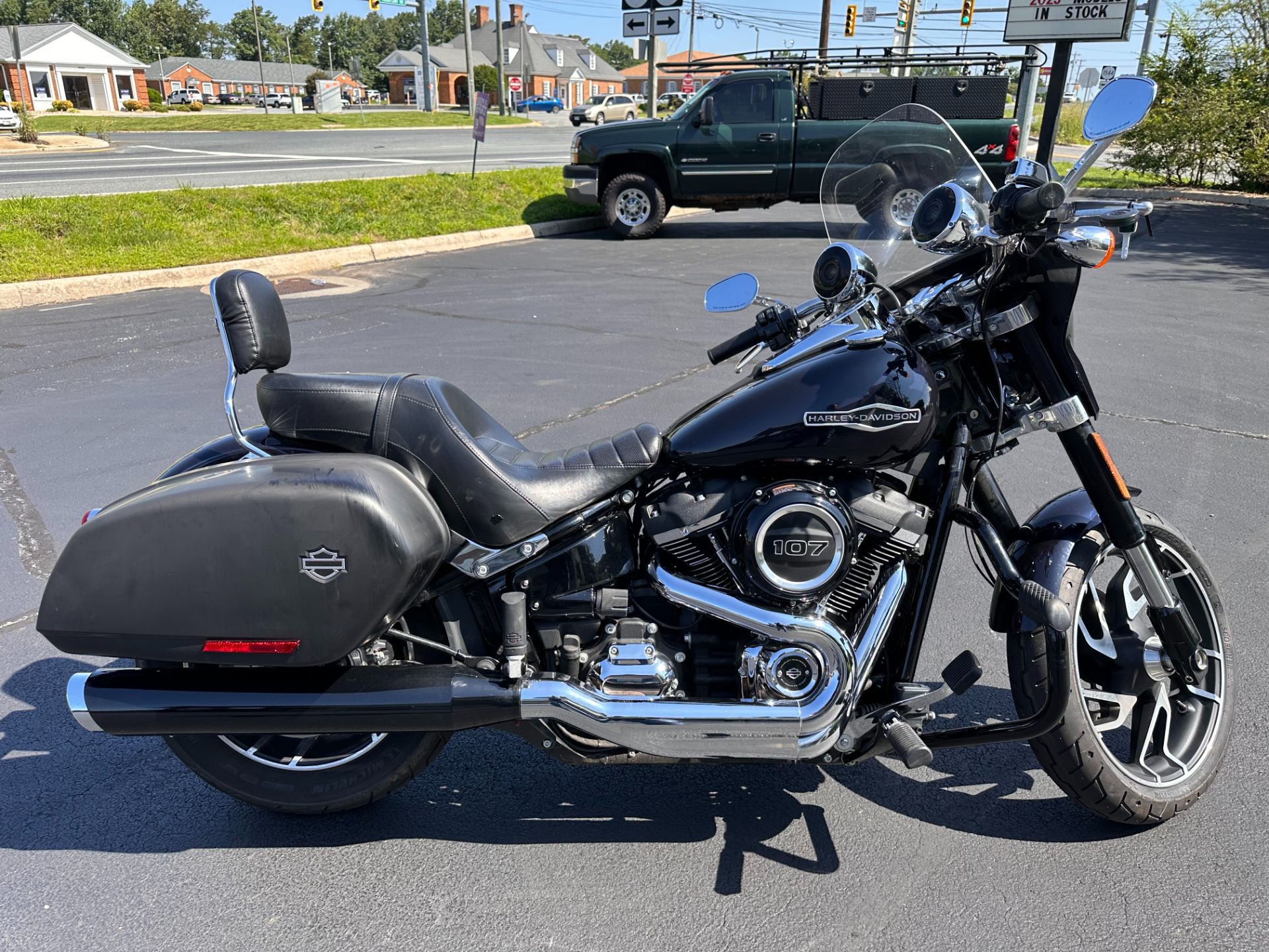 2019 Harley-Davidson Sport Glide® in Lynchburg, Virginia - Photo 8