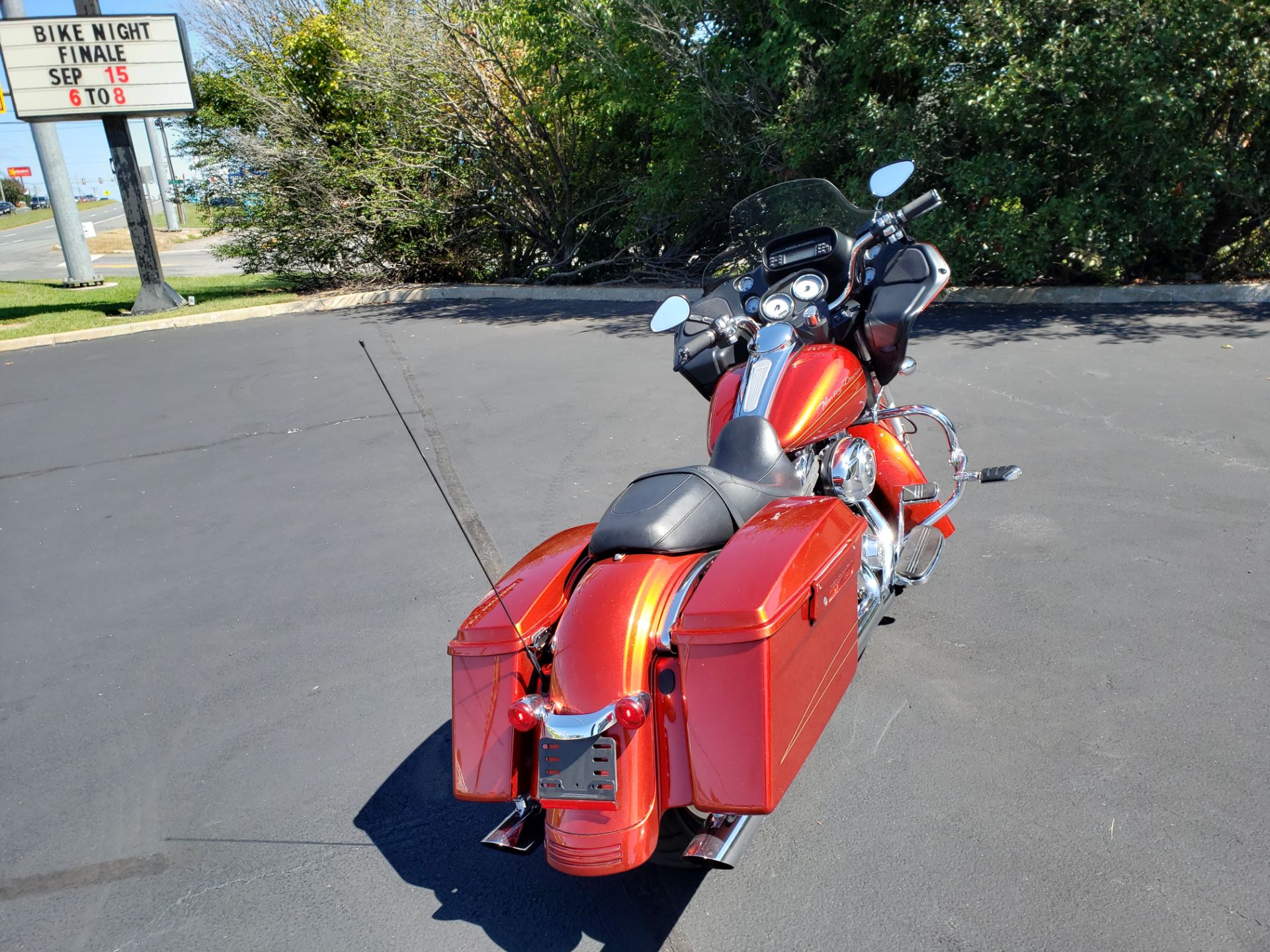 2013 Harley-Davidson Road Glide® Custom in Lynchburg, Virginia - Photo 17