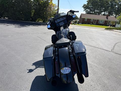 2015 Harley-Davidson CVO™ Street Glide® in Lynchburg, Virginia - Photo 6