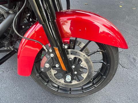 2018 Harley-Davidson Road Glide® Special in Lynchburg, Virginia - Photo 9