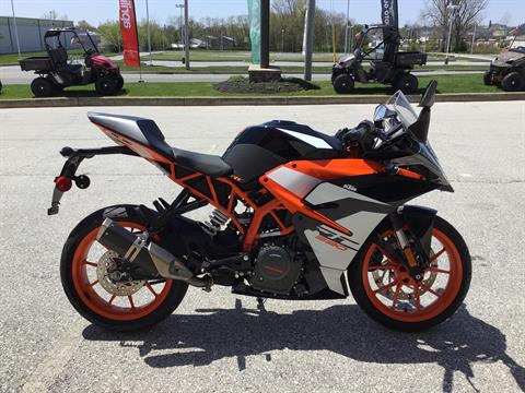 2017 KTM RC 390 in West Chester, Pennsylvania - Photo 6
