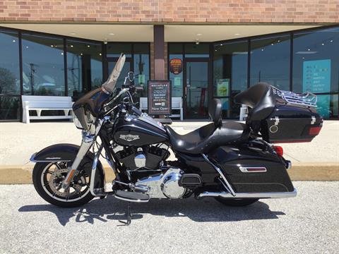 2015 Harley-Davidson Road King® in West Chester, Pennsylvania - Photo 3
