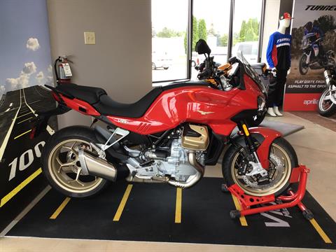2023 Moto Guzzi V100 Mandello in West Chester, Pennsylvania - Photo 4