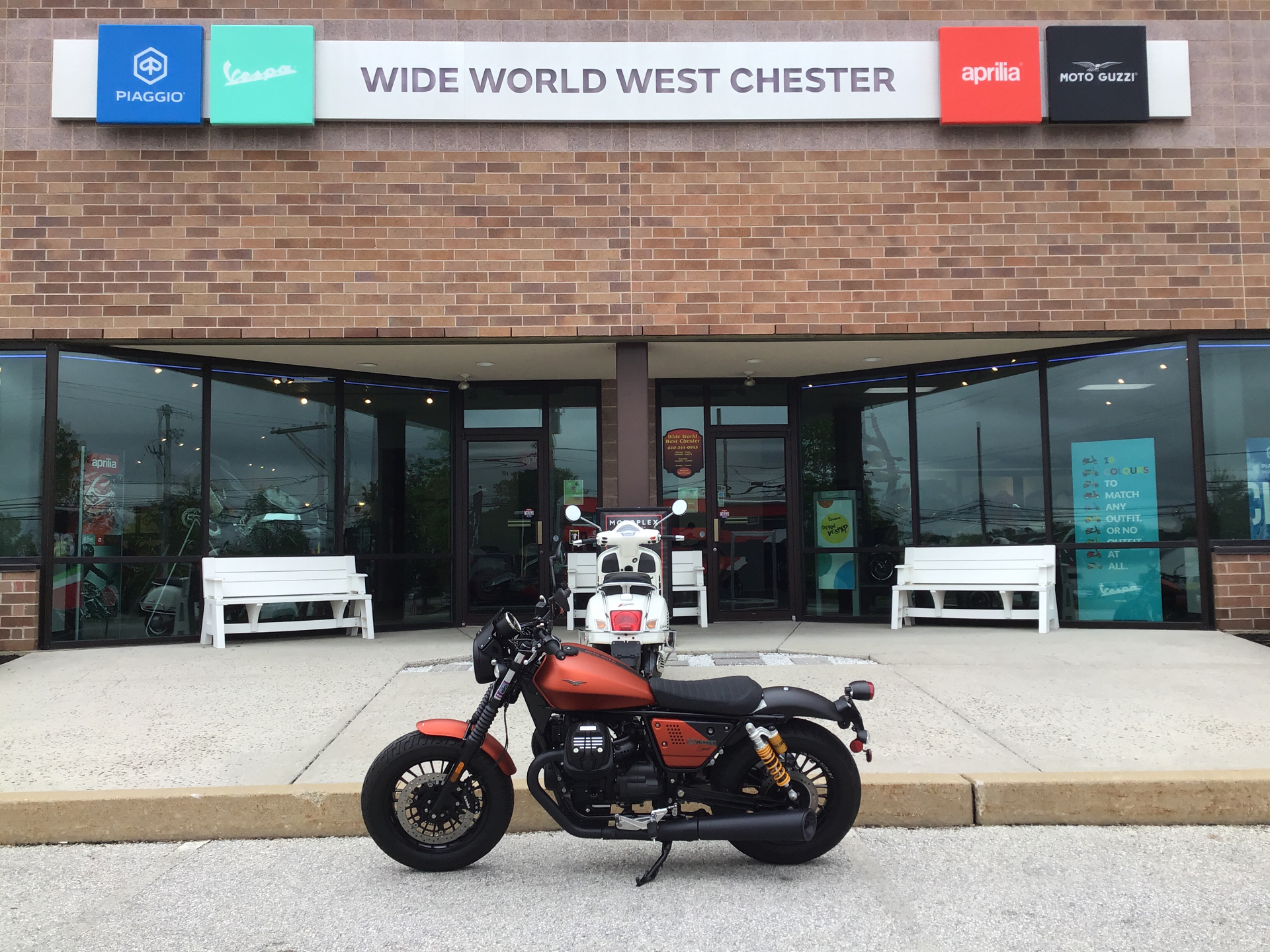 2020 Moto Guzzi V9 Bobber Sport in West Chester, Pennsylvania - Photo 1