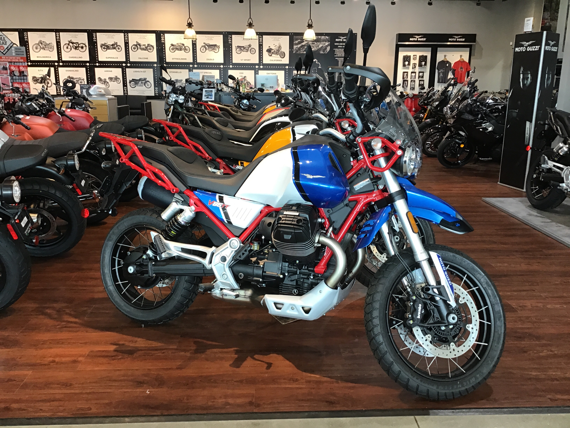 2023 Moto Guzzi V85 TT Adventure in West Chester, Pennsylvania - Photo 4