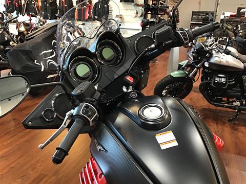 2017 Moto Guzzi MGX-21 in West Chester, Pennsylvania - Photo 9