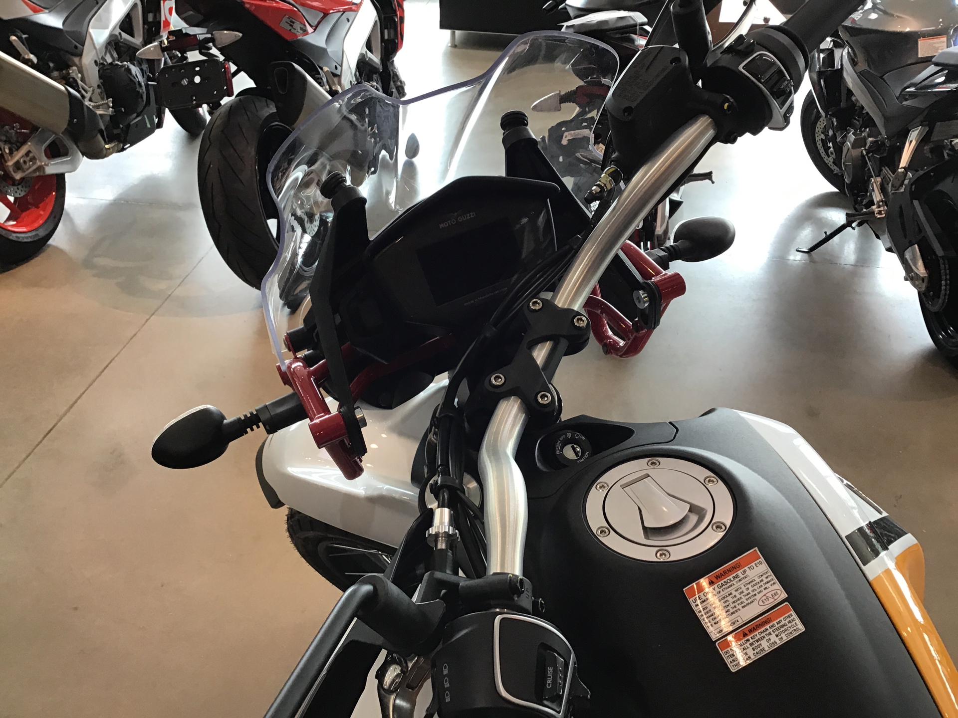 2023 Moto Guzzi V85 TT Adventure in West Chester, Pennsylvania - Photo 7