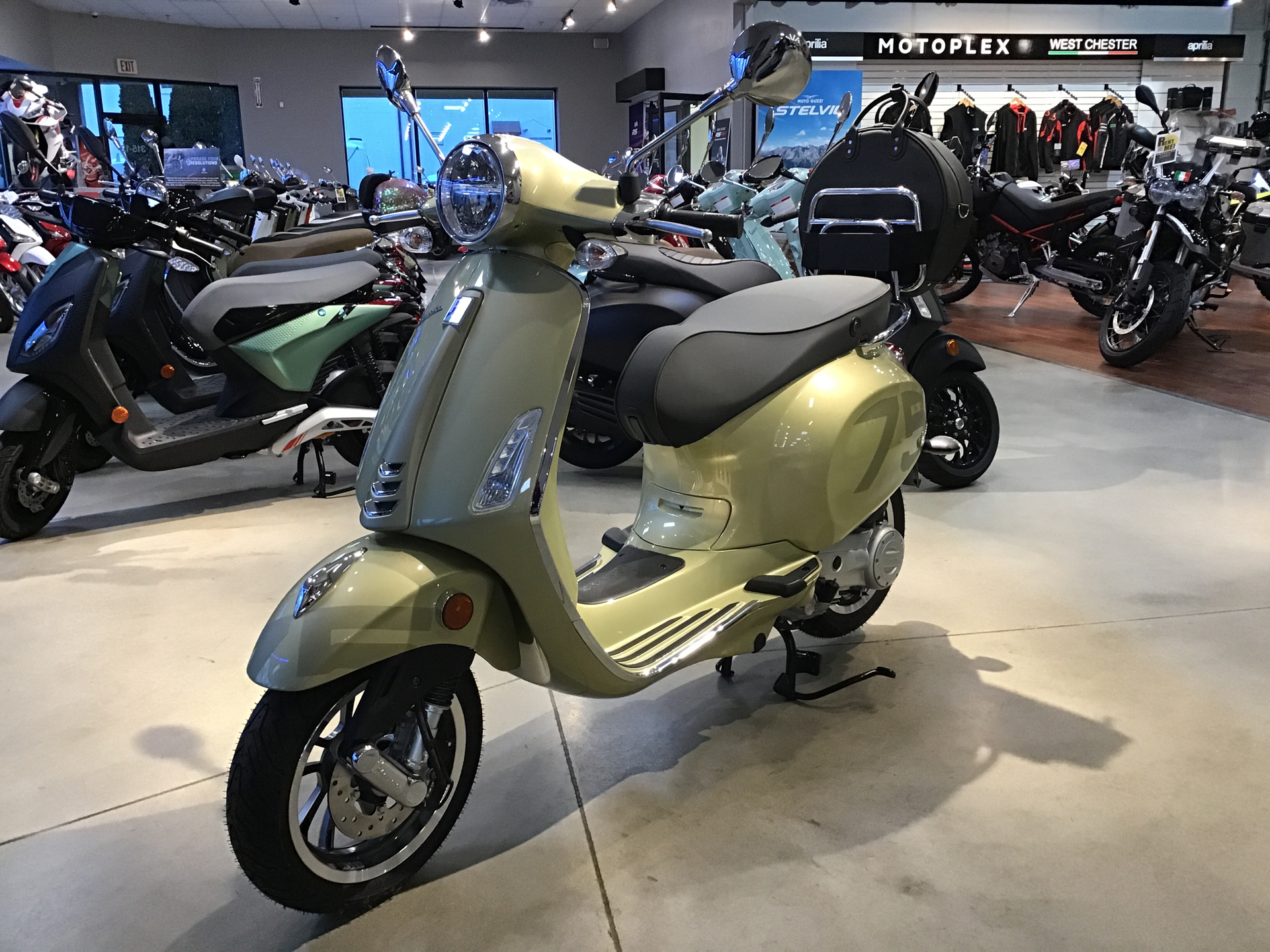 2021 Vespa Primavera 50 75th in West Chester, Pennsylvania - Photo 7