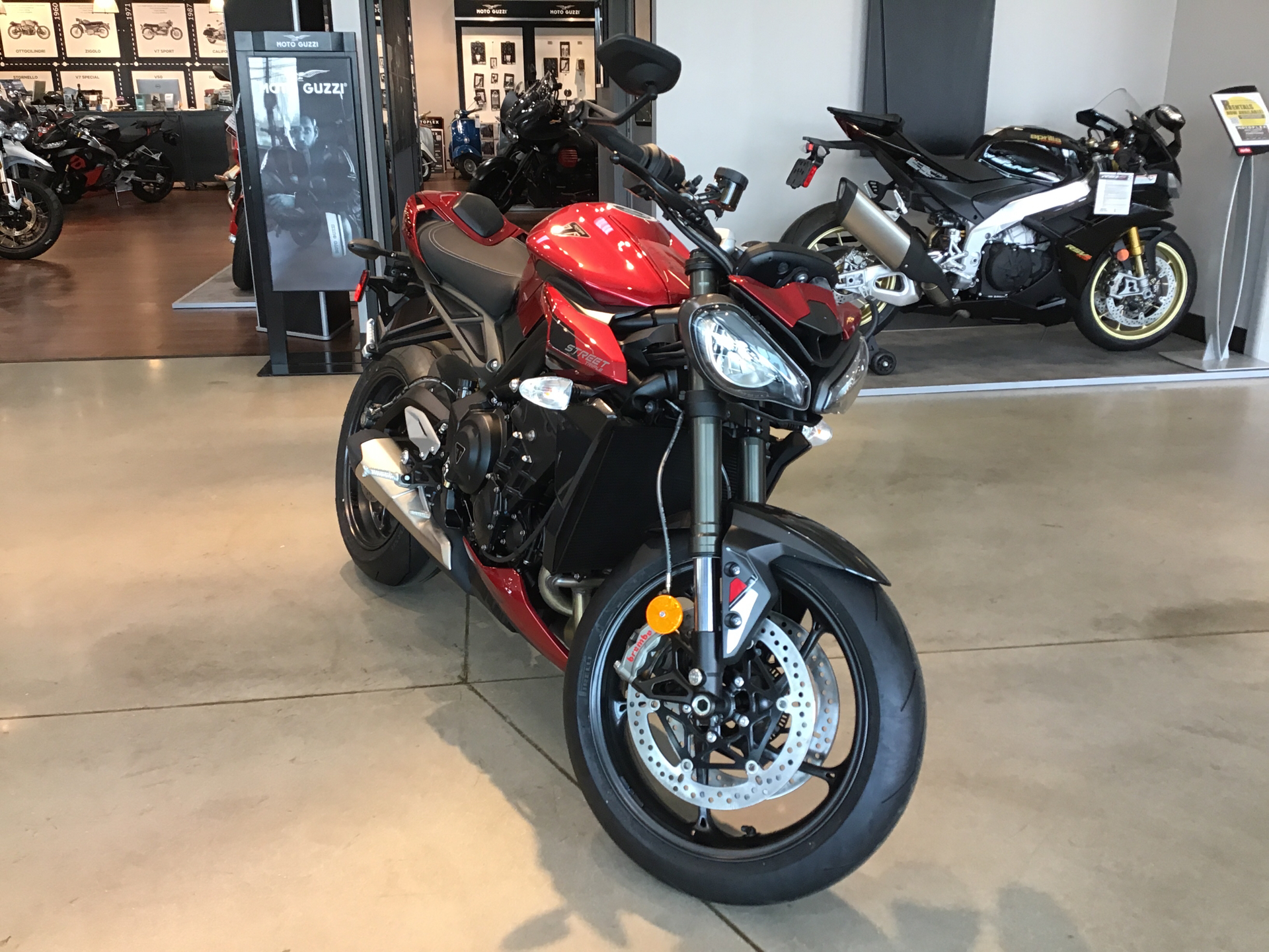 2024 Triumph Street Triple 765 RS in West Chester, Pennsylvania - Photo 8