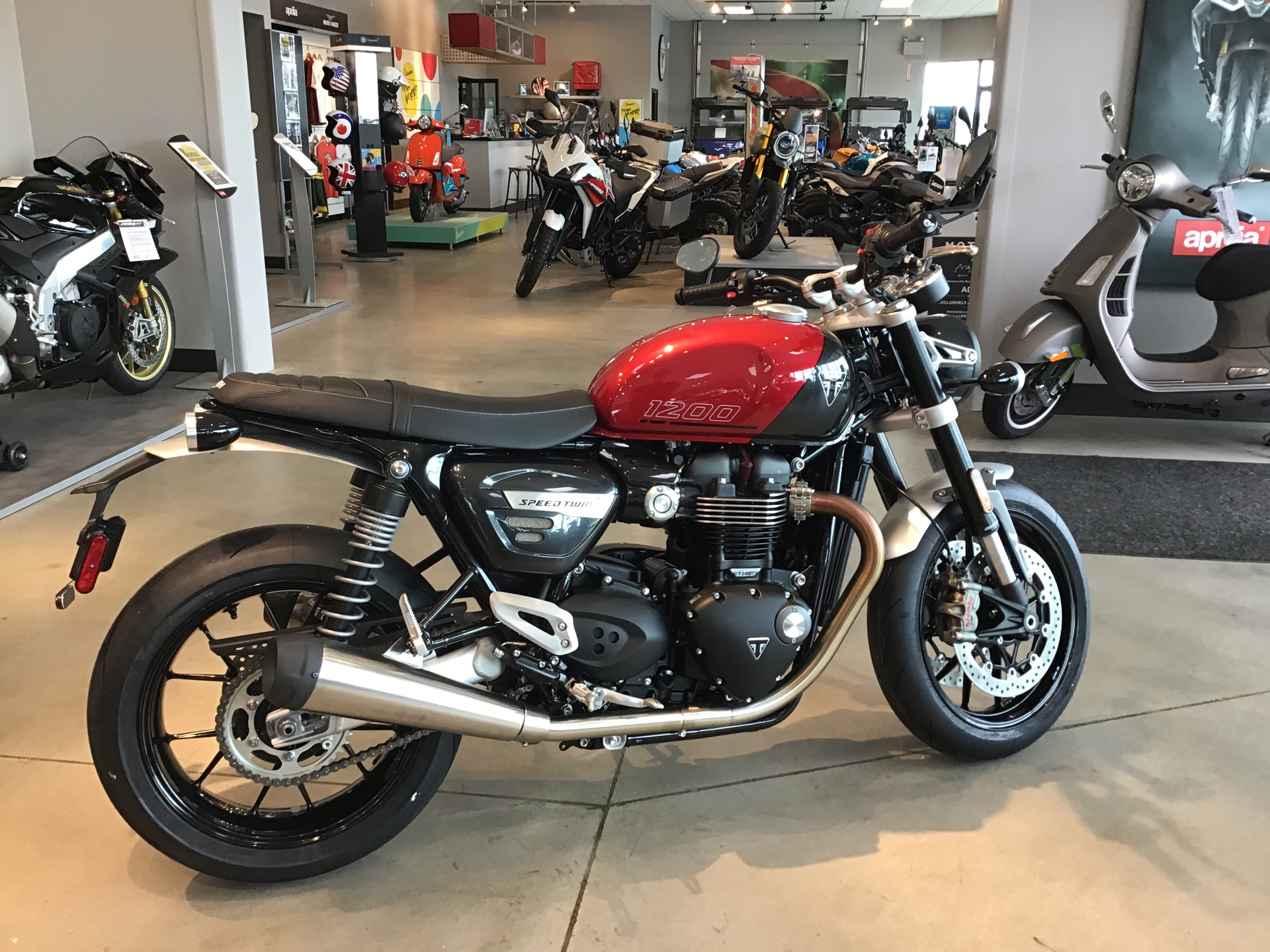 2024 Triumph Speed Twin 1200 in West Chester, Pennsylvania - Photo 2