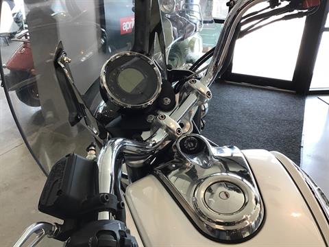 2015 Moto Guzzi California 1400 Touring ABS in West Chester, Pennsylvania - Photo 10