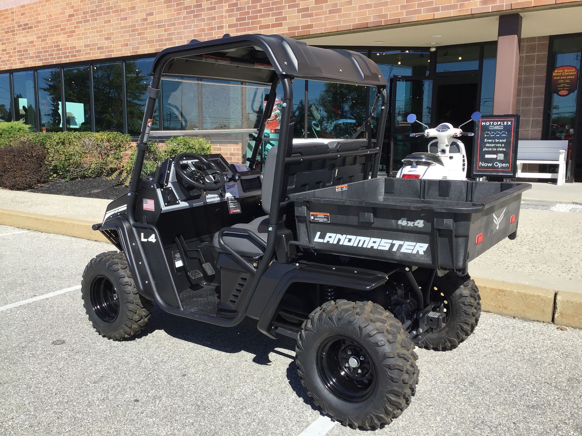 2023 Landmaster L4 4WD Trail Package in West Chester, Pennsylvania - Photo 3
