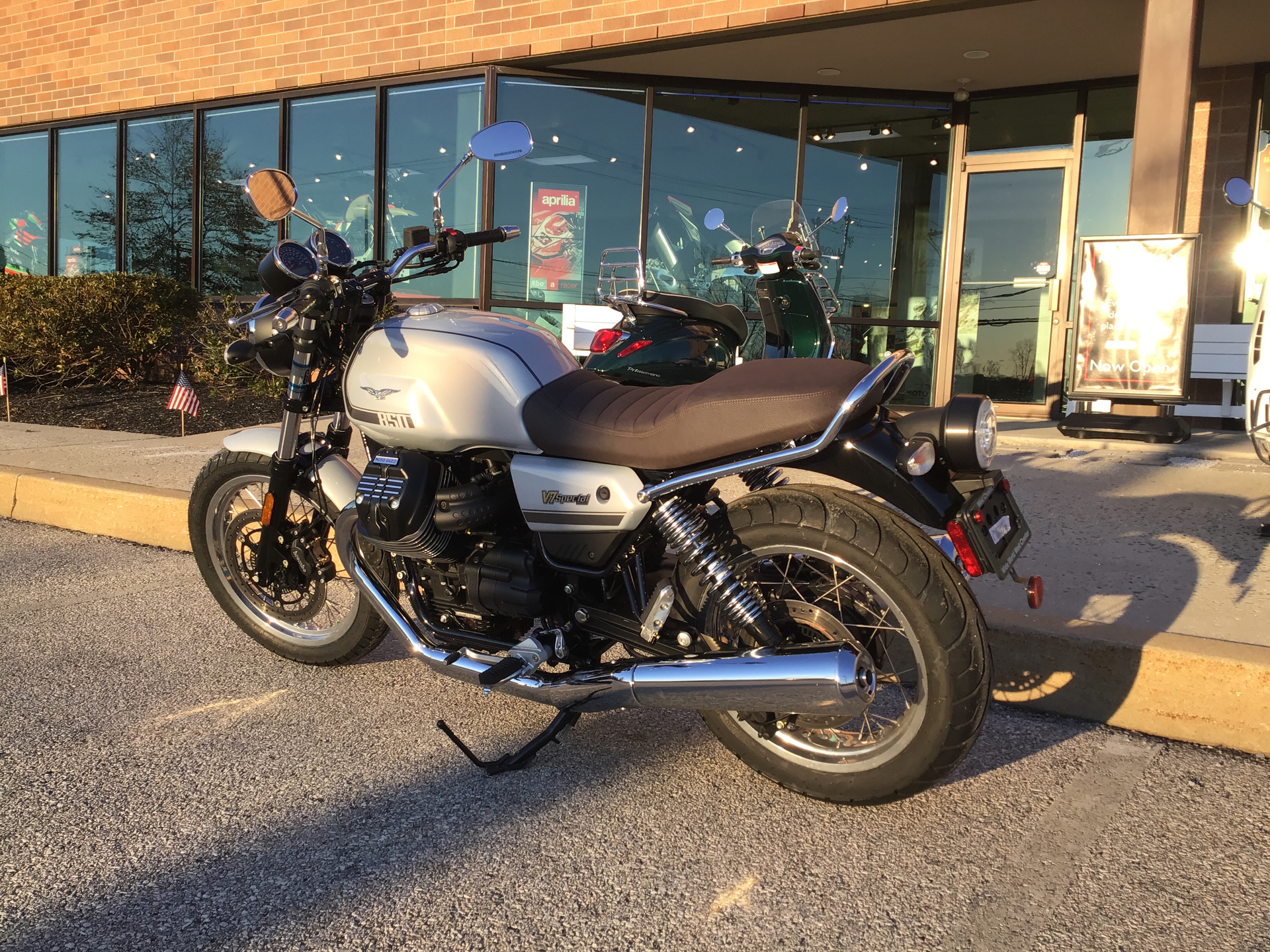 2021 Moto Guzzi V7 Special E5 in West Chester, Pennsylvania - Photo 4