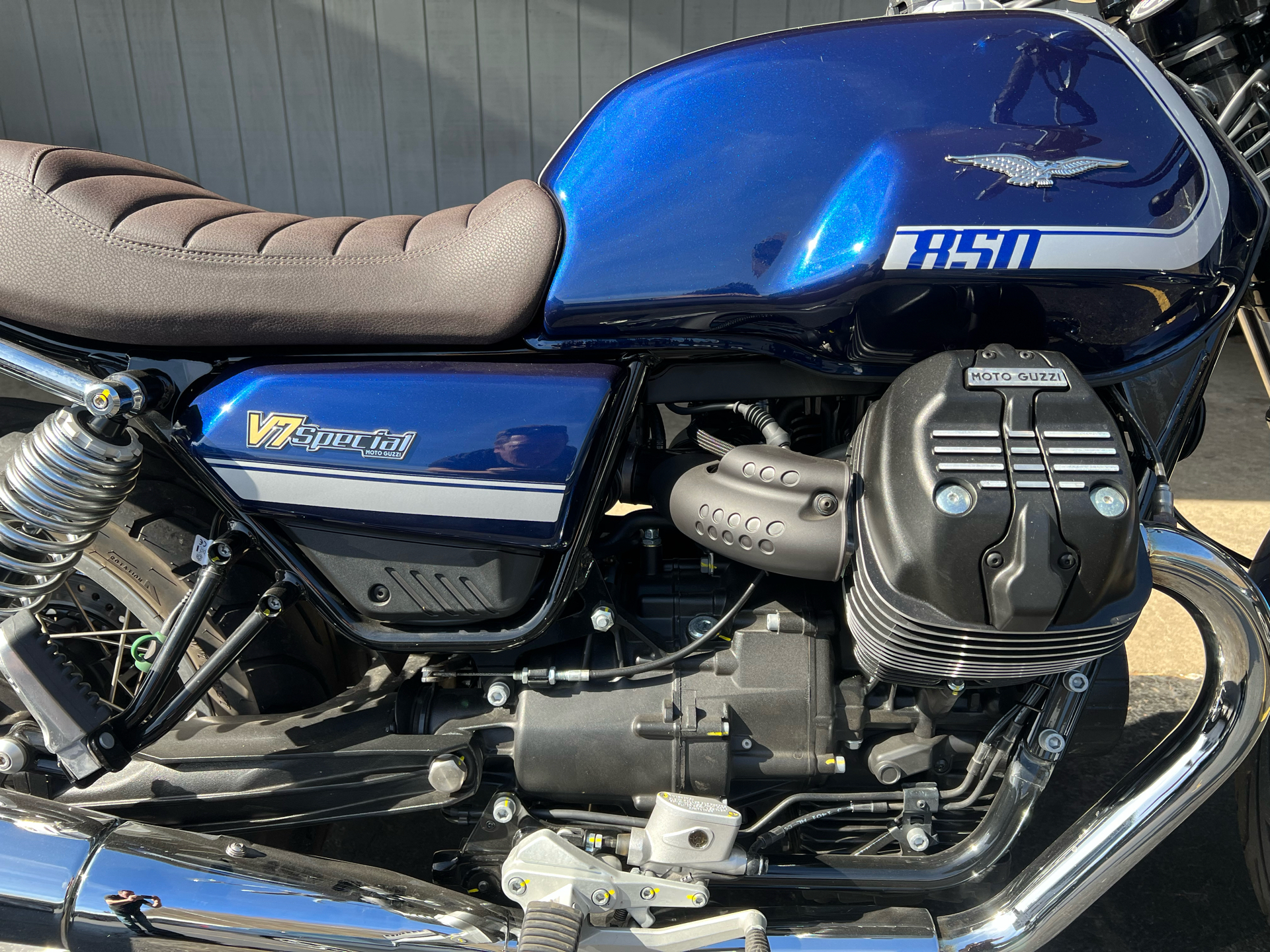 2022 Moto Guzzi V7 Special in Athens, Ohio - Photo 5