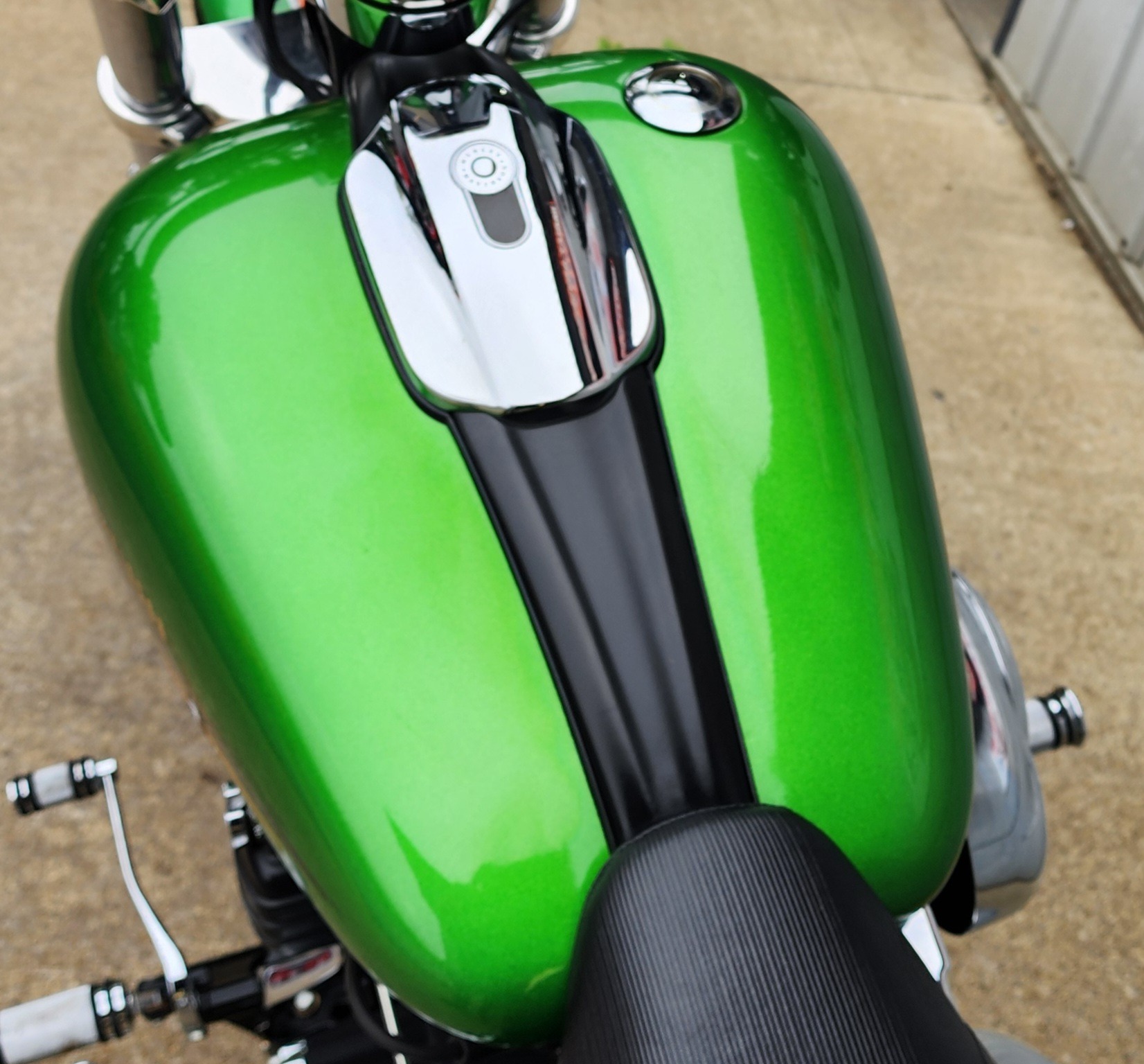 2015 Harley-Davidson Breakout® in Athens, Ohio - Photo 5