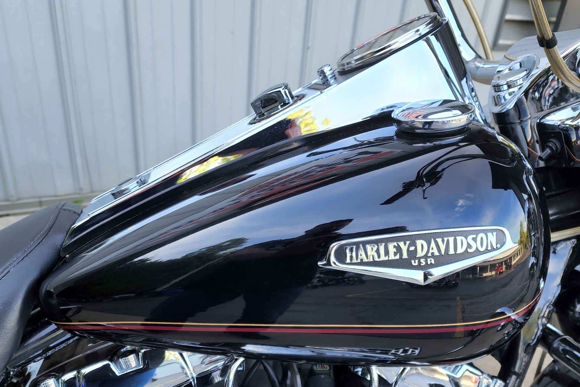 2000 Harley-Davidson FLHRCI Road King® Classic in Athens, Ohio - Photo 4