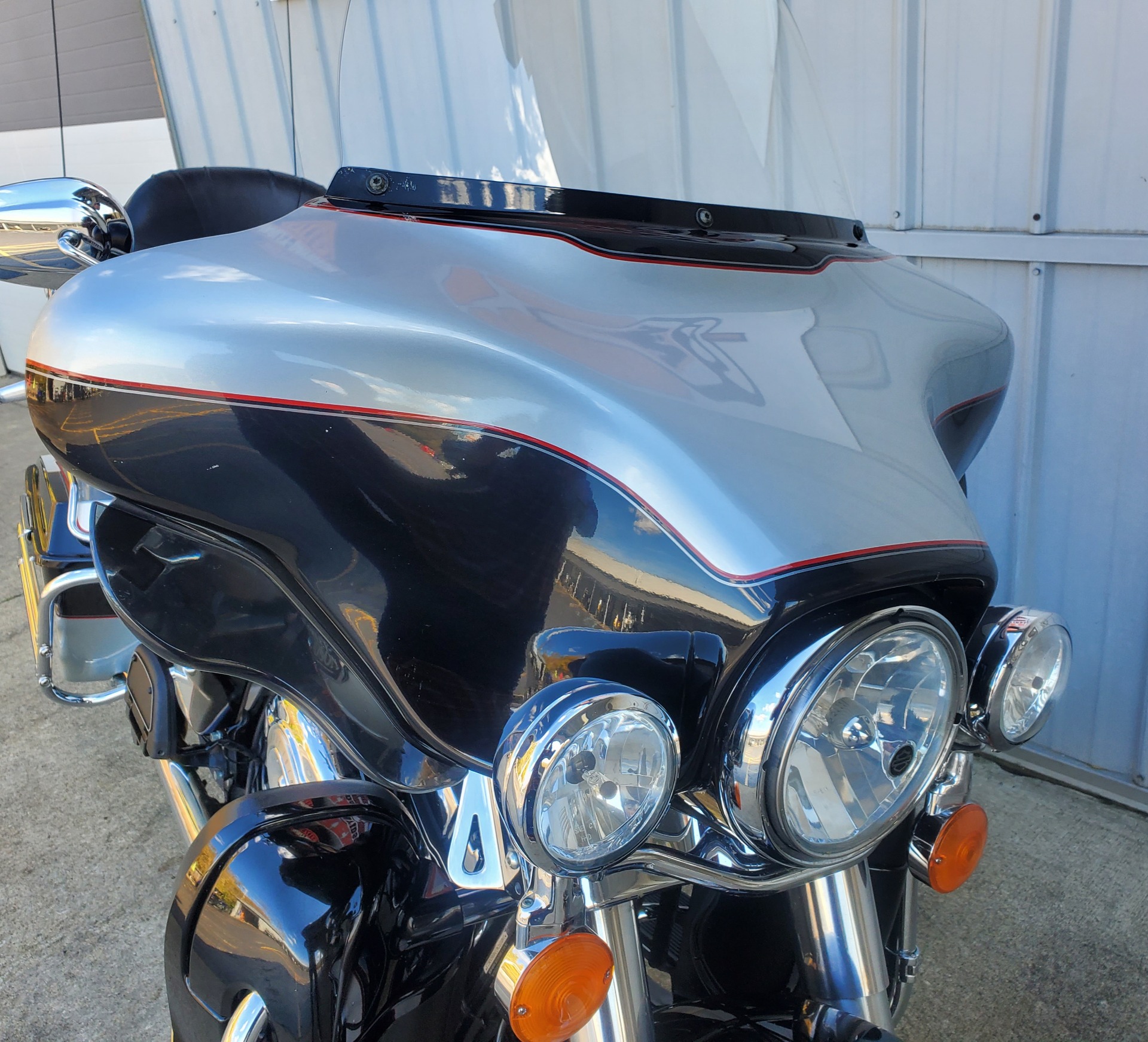 2010 Harley-Davidson Ultra Classic® Electra Glide® in Athens, Ohio - Photo 3