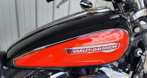 2009 Harley-Davidson Sportster® 1200 Custom in Athens, Ohio - Photo 3