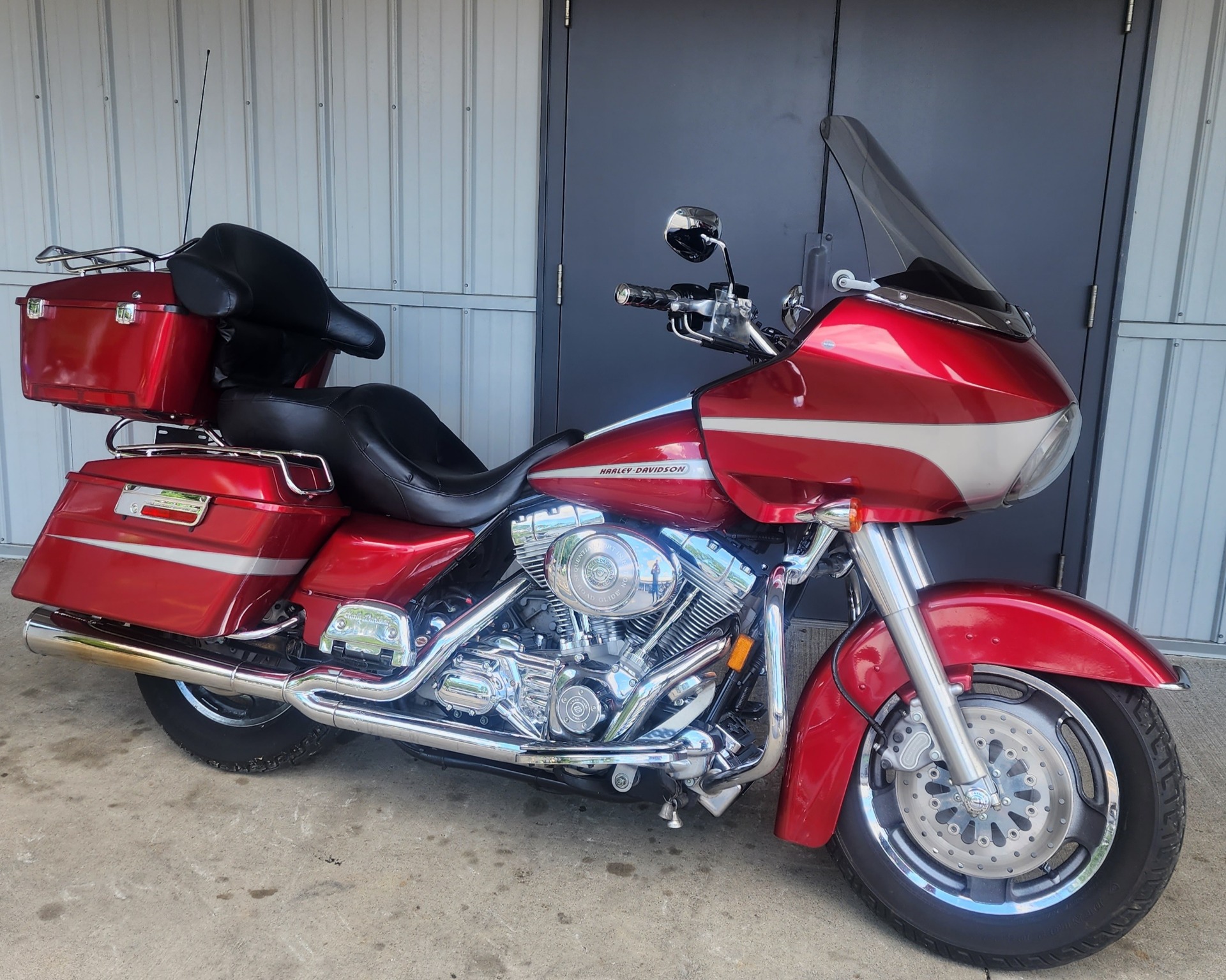 2004 Harley-Davidson FLTRI Road Glide® in Athens, Ohio - Photo 1