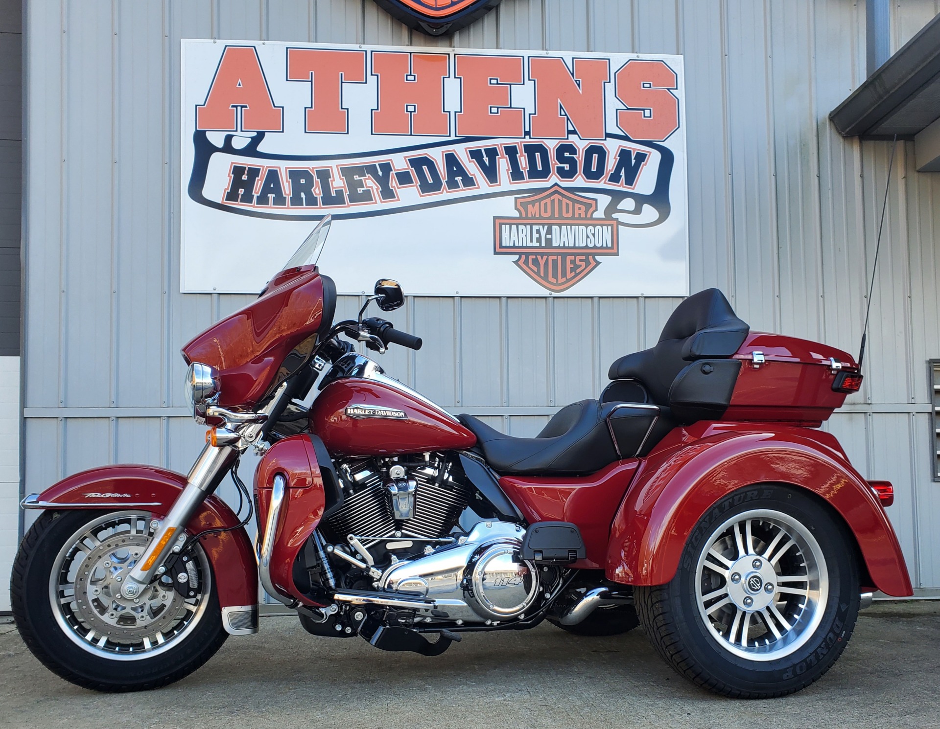 2021 Harley-Davidson Tri Glide® Ultra in Athens, Ohio - Photo 1