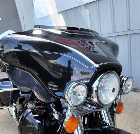 2013 Harley-Davidson Ultra Classic® Electra Glide® in Athens, Ohio - Photo 3