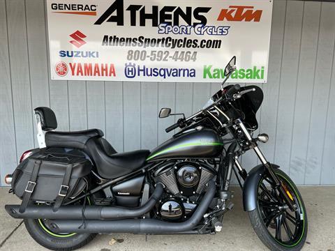 2013 Kawasaki Vulcan® 900 Custom in Athens, Ohio - Photo 2