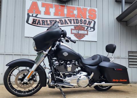 2022 Harley-Davidson Street Glide® Special in Athens, Ohio - Photo 2