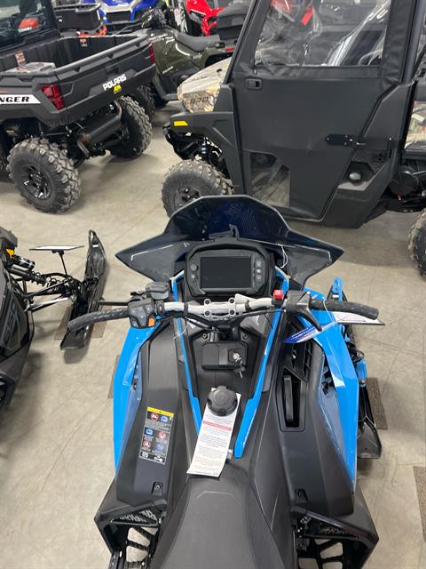 2024 Polaris 850 Indy XC 137 ES in Hancock, Wisconsin - Photo 3