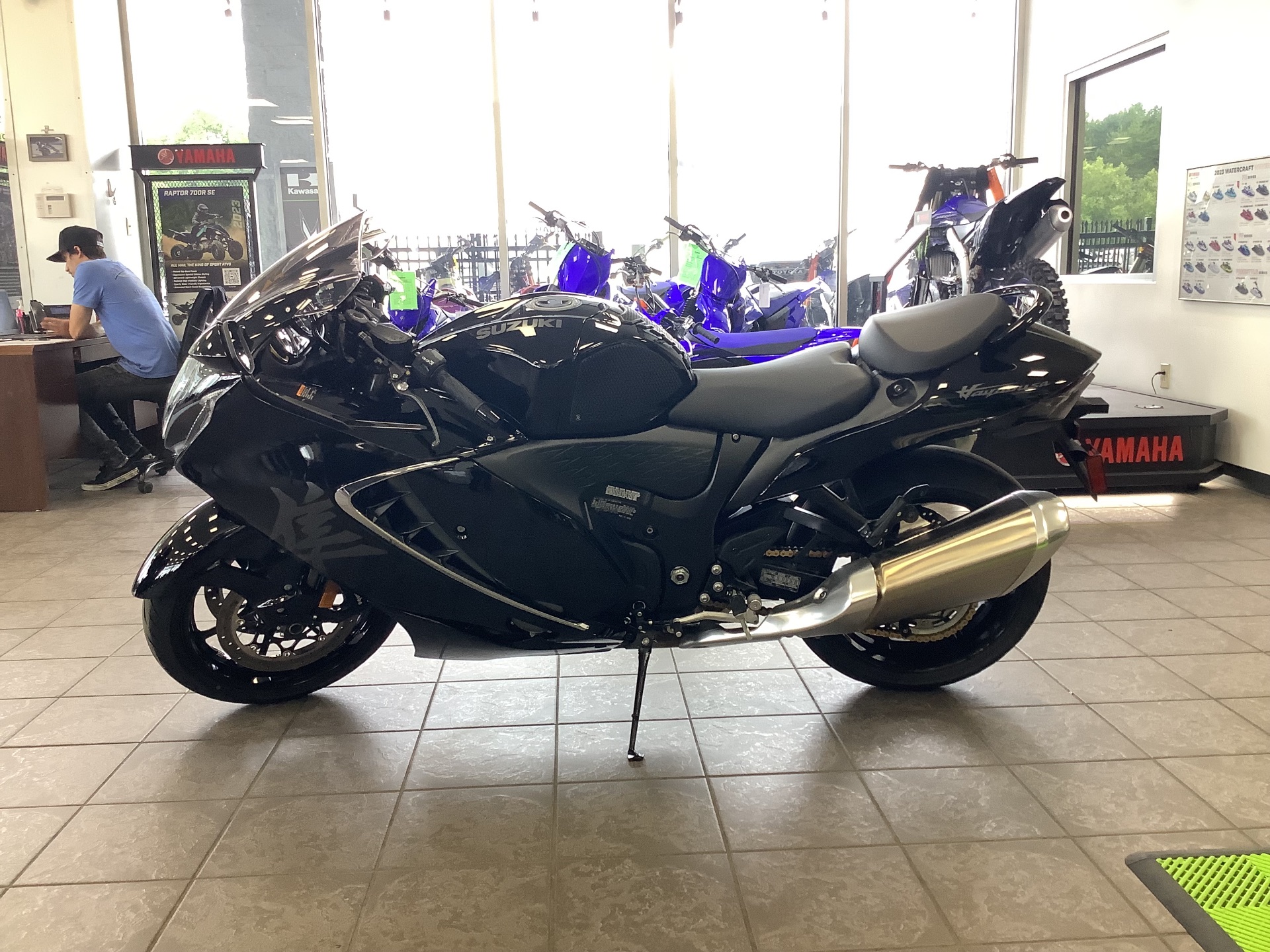 2023 Suzuki Hayabusa in Hickory, North Carolina - Photo 2