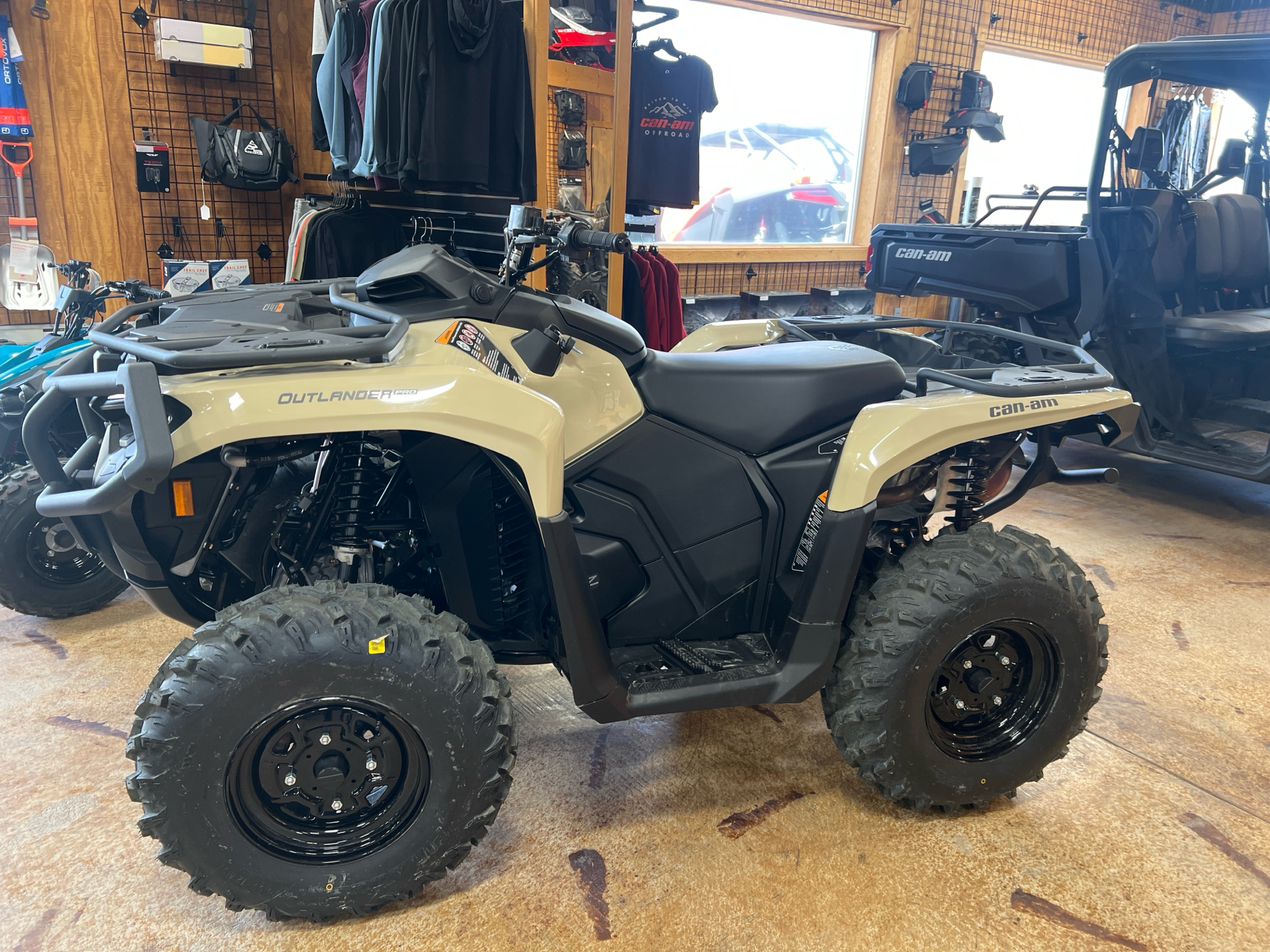 2024 Can-Am Outlander PRO HD7 in Cottonwood, Idaho - Photo 1